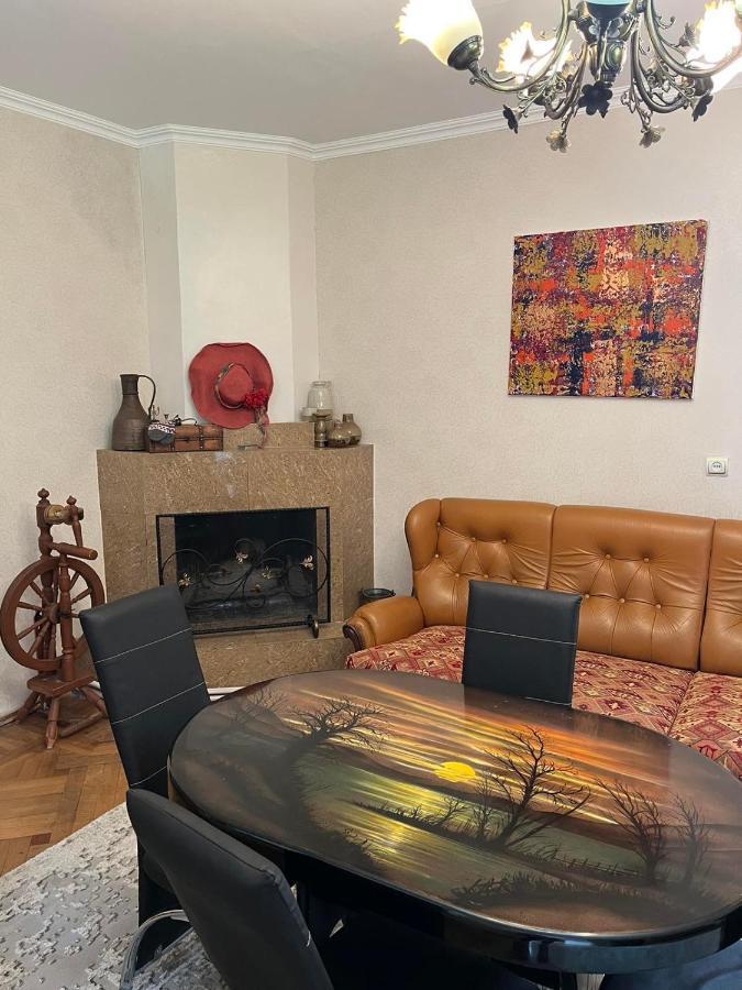 Story Guesthouse Kazbegi Exterior photo