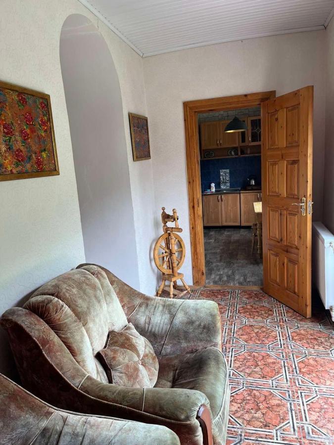 Story Guesthouse Kazbegi Exterior photo